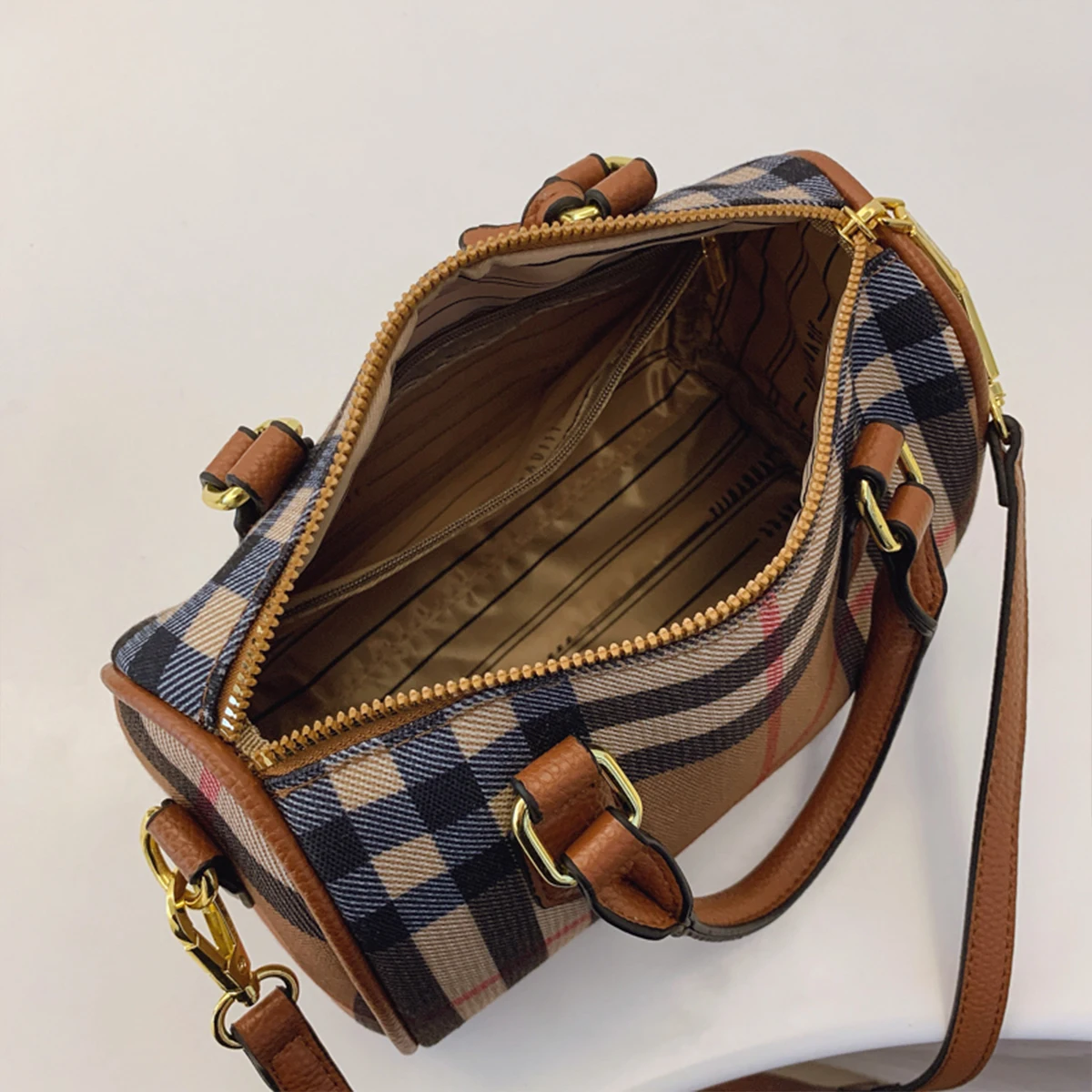 Bolsa de ombro clássica listra - Luxury Bags Louis Vuitton avaliação e preço